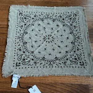 NWT Kujten Bandana scarf in dark khaki